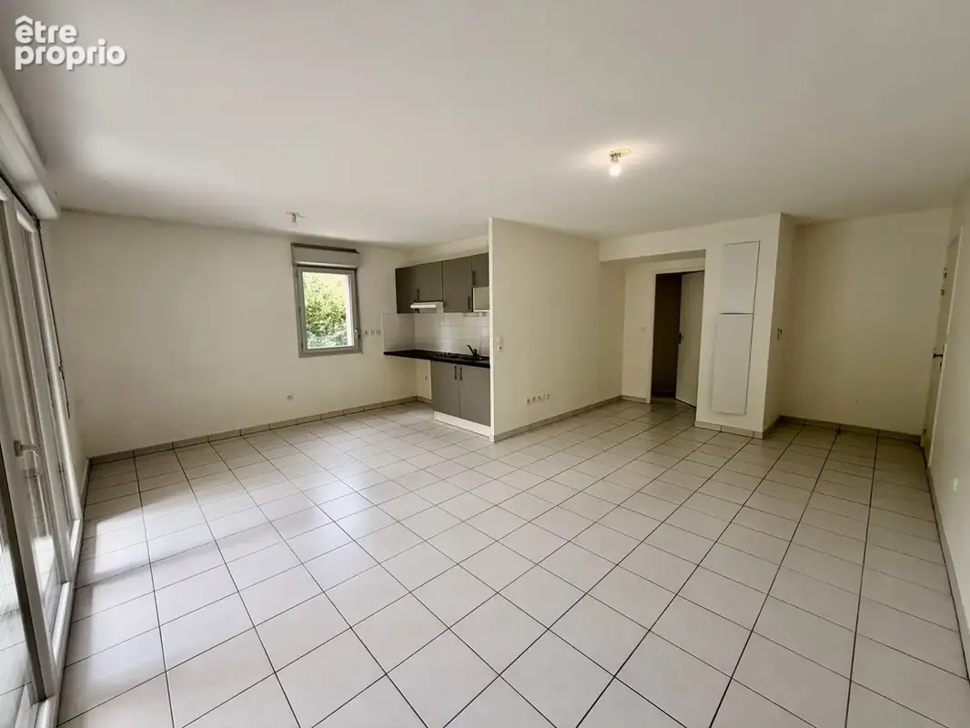 Toulouse secteur Cité de l'Hers - A vendre appartement T3 avec balcon et parking - photo 3