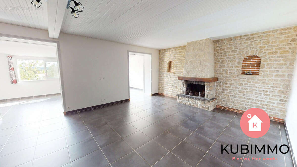Maison 191 m² à Longeville-Sur-Mer  - photo 2