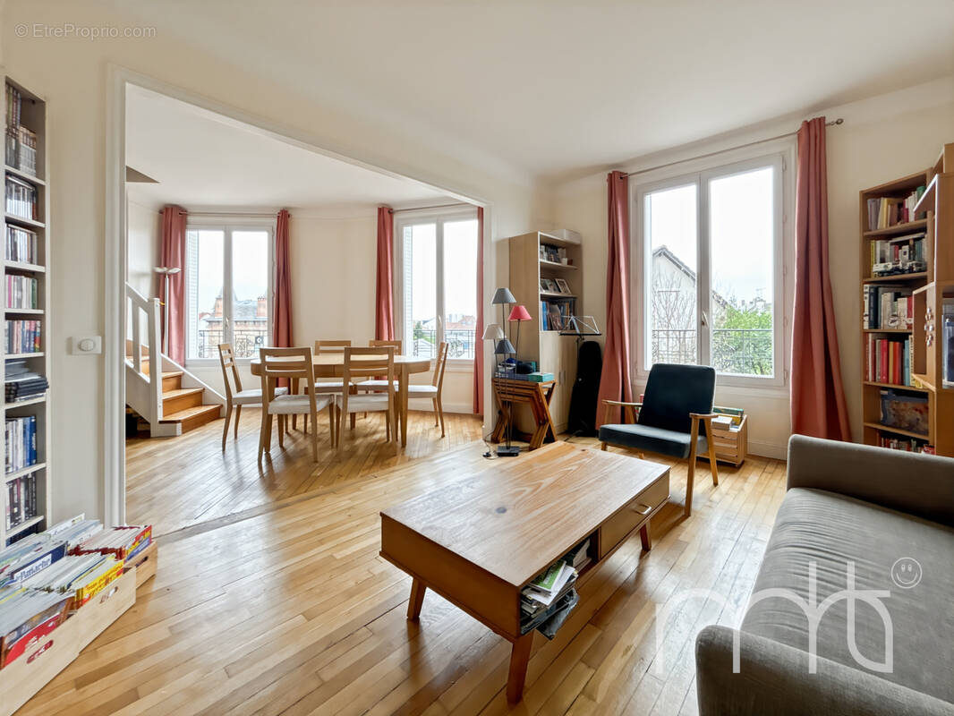 Appartement à COLOMBES