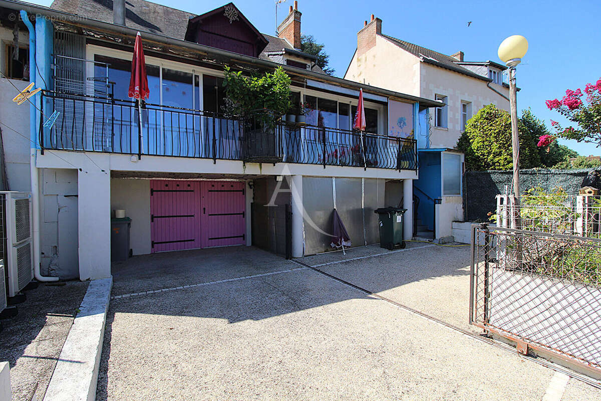 Maison à CHAUMONT-SUR-LOIRE