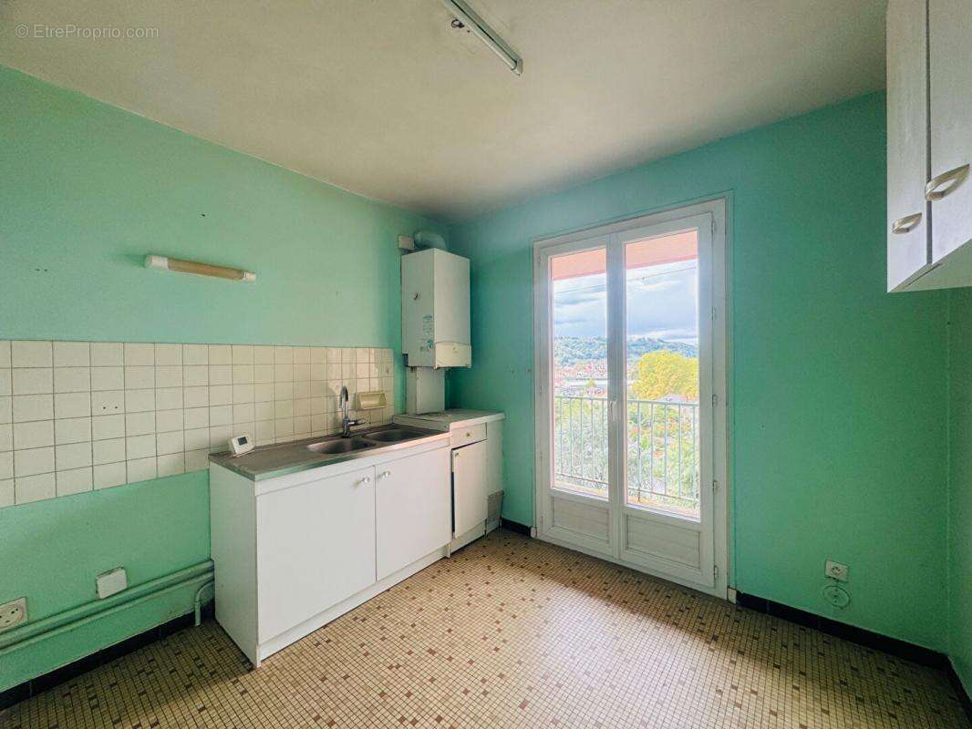 Appartement à BILLERE