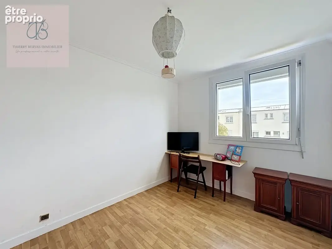 Une maison familiale, 4 chambres, avec jardin et garage - photo 8