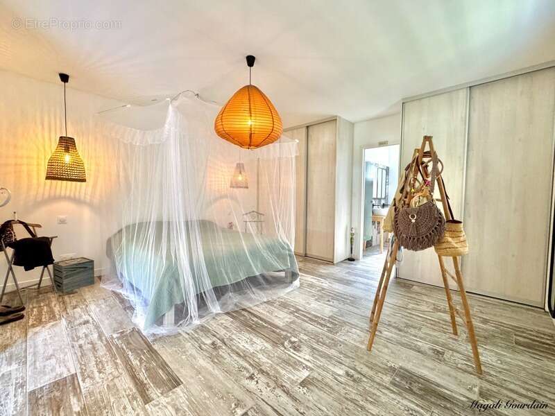 Maison à SAINTE-ANNE