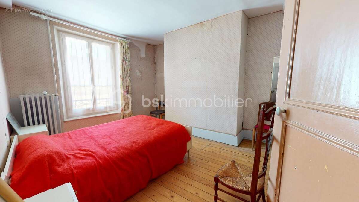 Maison à BOISCOMMUN