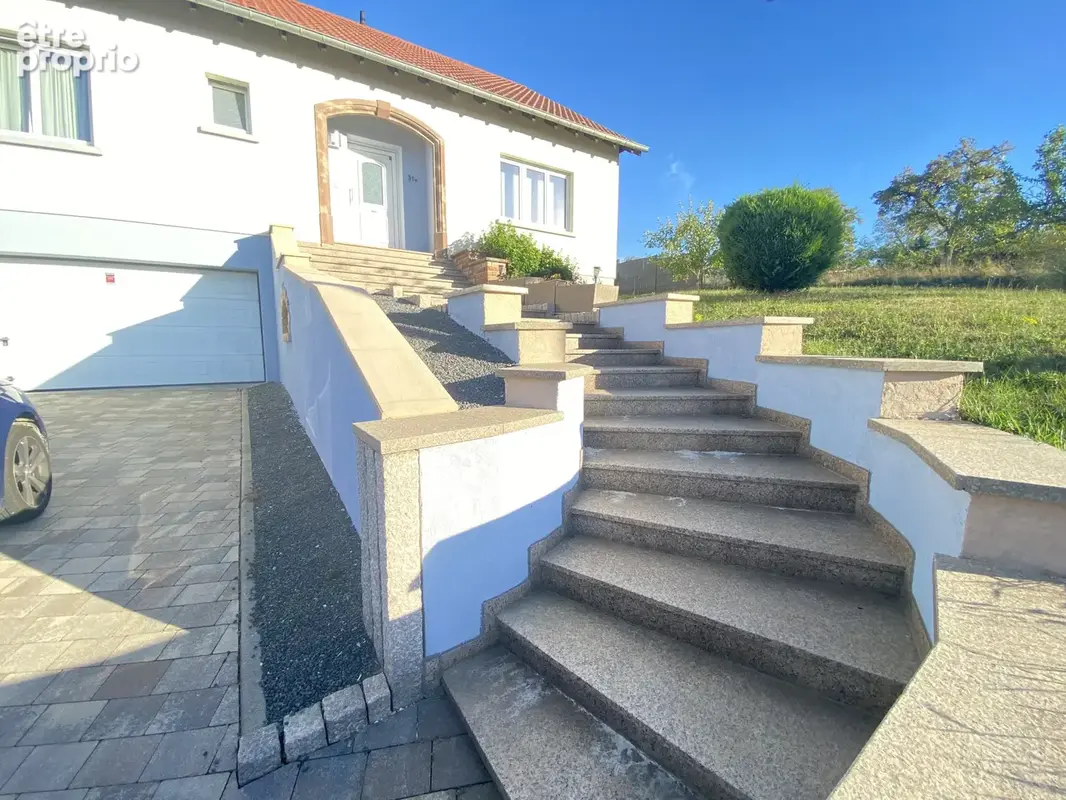 5 mn de SARREGUEMINES, maison 4 chambres dont 2 au RDC - photo 2