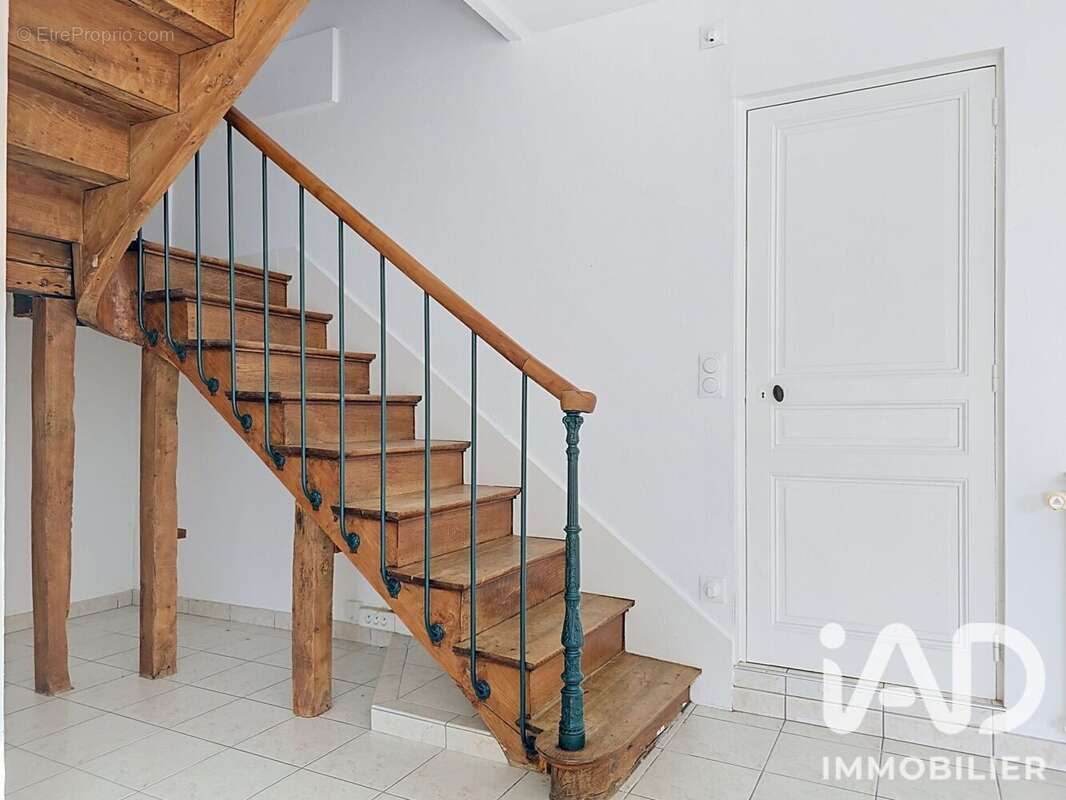 Maison 127 m² à Brehal  - photo 3