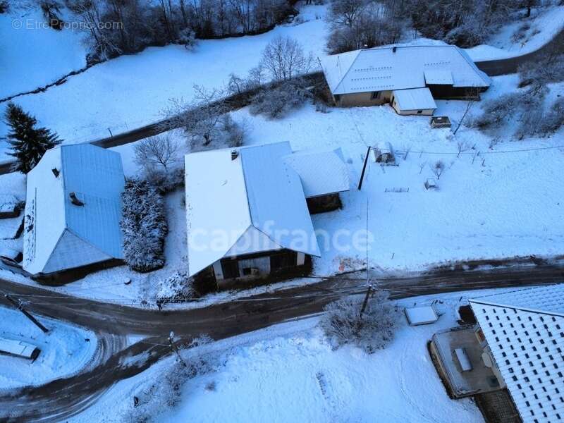 Maison à AILLON-LE-VIEUX