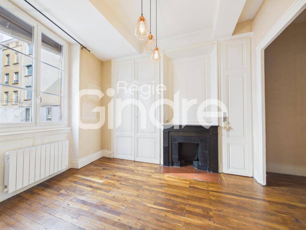 Appartement à LYON-4E