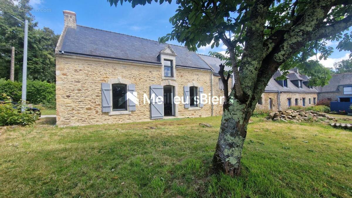 Maison à LANDEVANT