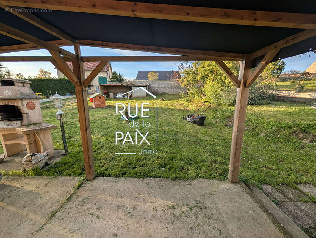 Maison à CHATELLERAULT