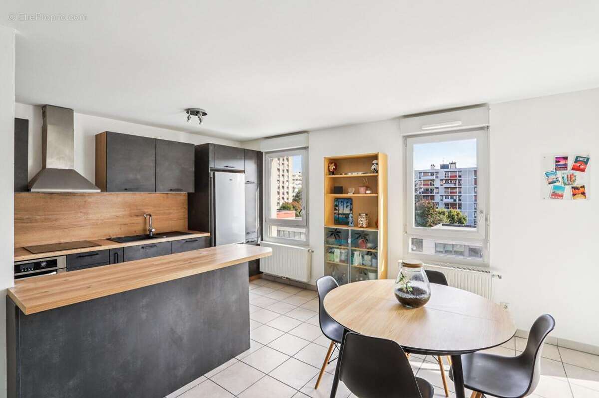Appartement à VILLEURBANNE