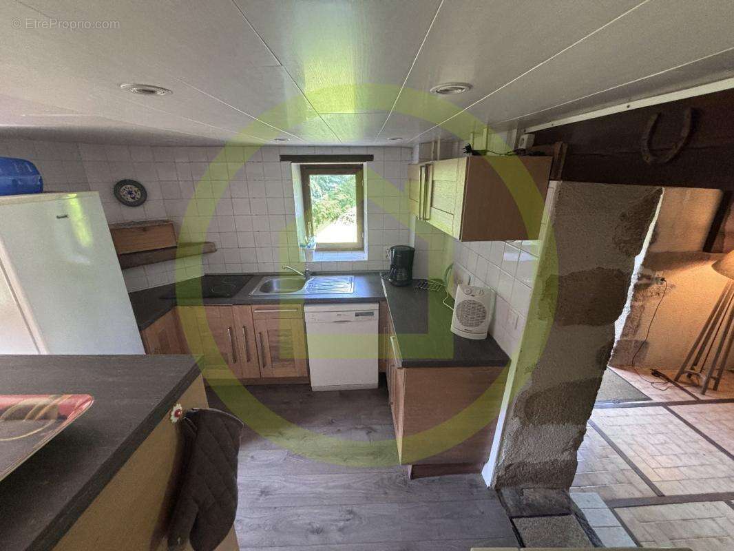 Maison à CHENERAILLES