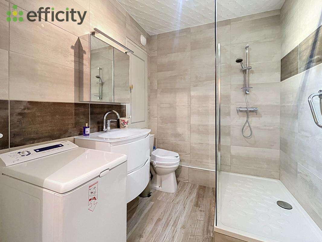 Appartement à FONTAINES-SUR-SAONE