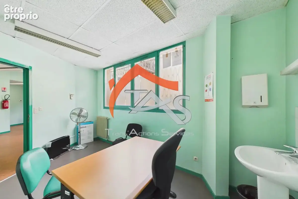Vente Bureau-local Saint-etienne(42000) 489 000ï¿œ - photo 6