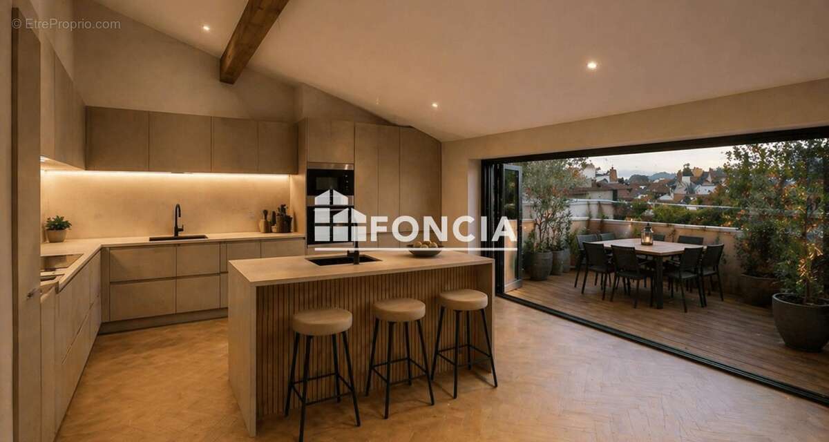 Appartement à BORDEAUX