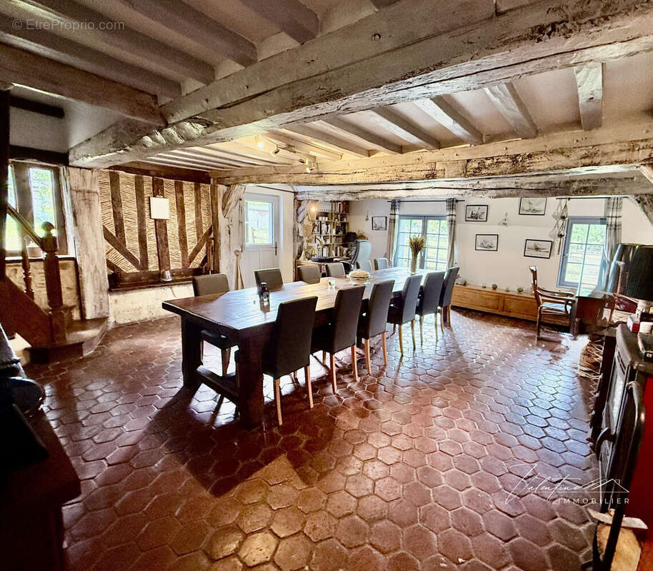 Maison 132 m² à Pont-L'eveque  - photo 6