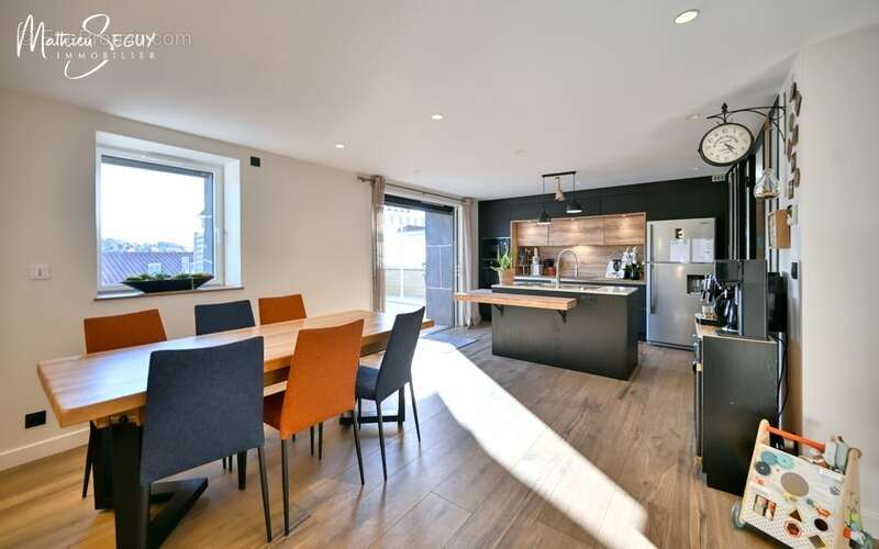 Maison à SAINT-MARTIN-EN-HAUT