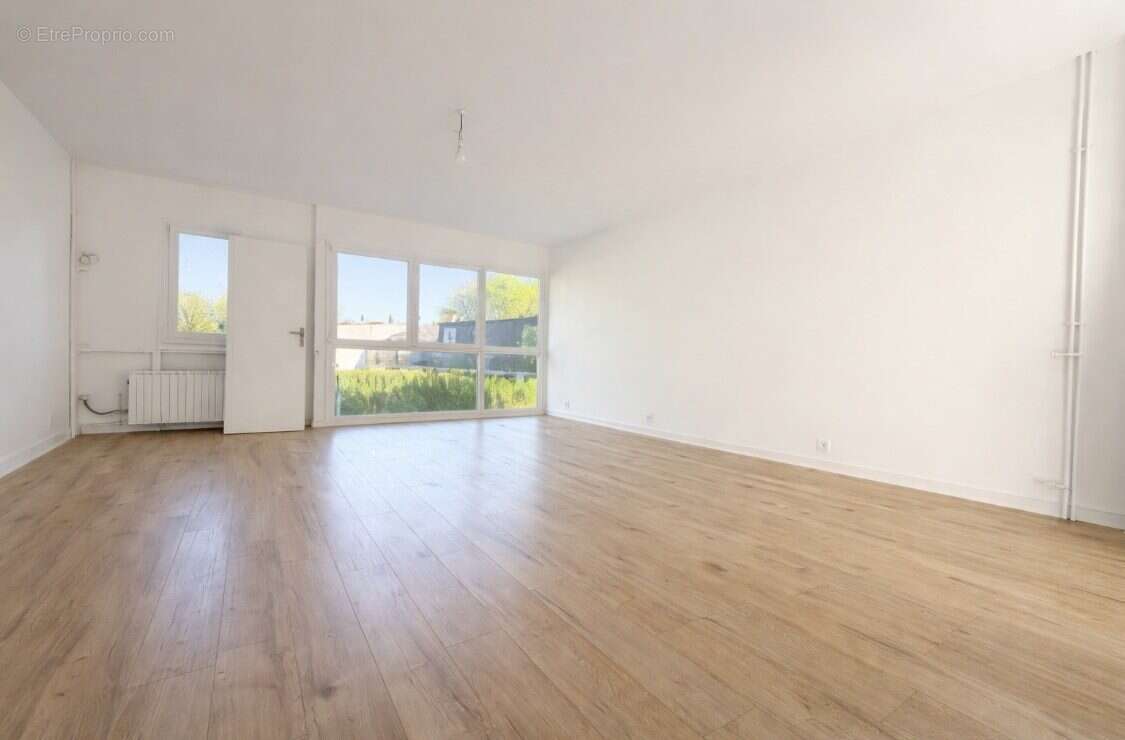 Maison à SURVILLIERS