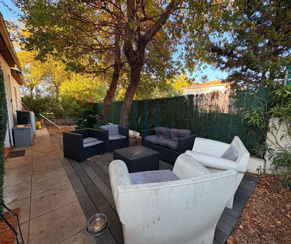 Maison à ROQUEBRUNE-SUR-ARGENS