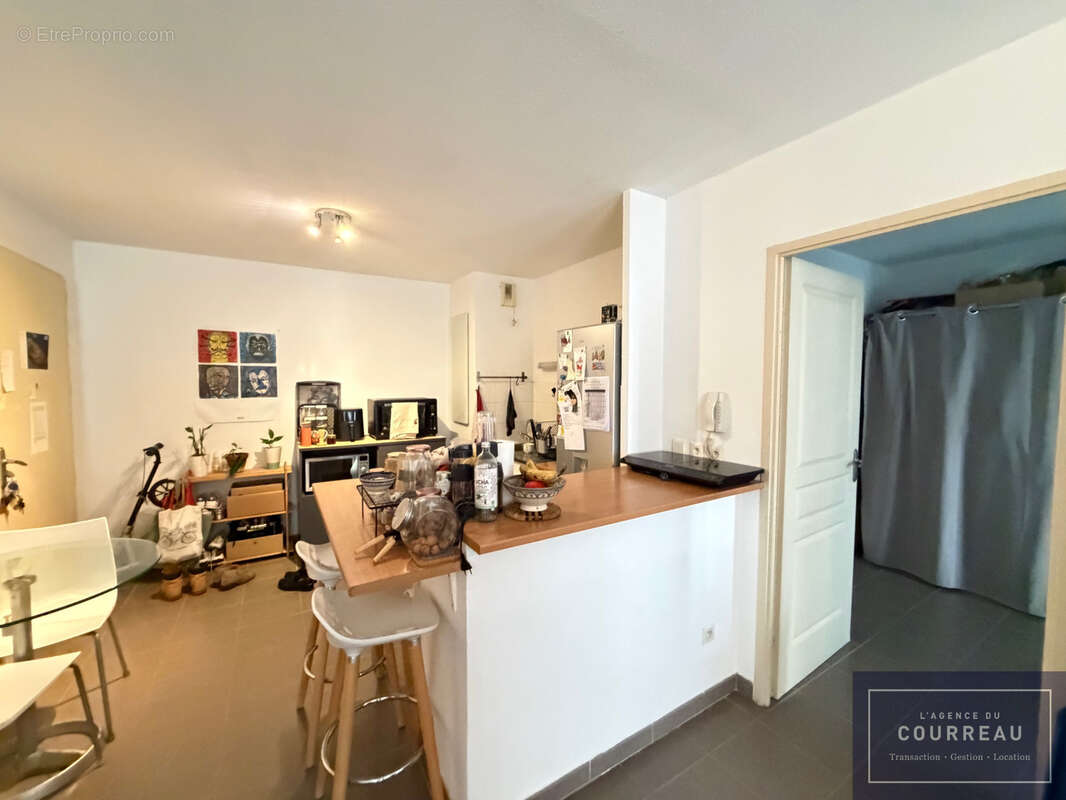 Appartement T2 de 45 m2 avec place de parking   Quartier Figuerolles - photo 4