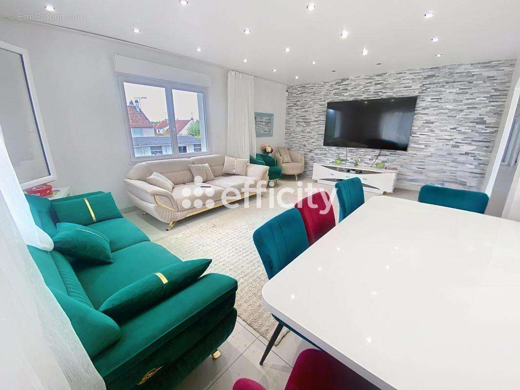 Maison 135 m² à Villemandeur  - photo 13