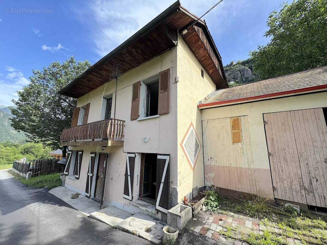Maison à SAINT-JEAN-DE-MAURIENNE