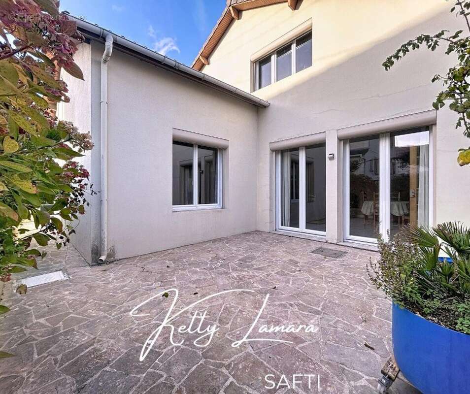 Photo 5 - Maison à SAINT-CYR-L'ECOLE
