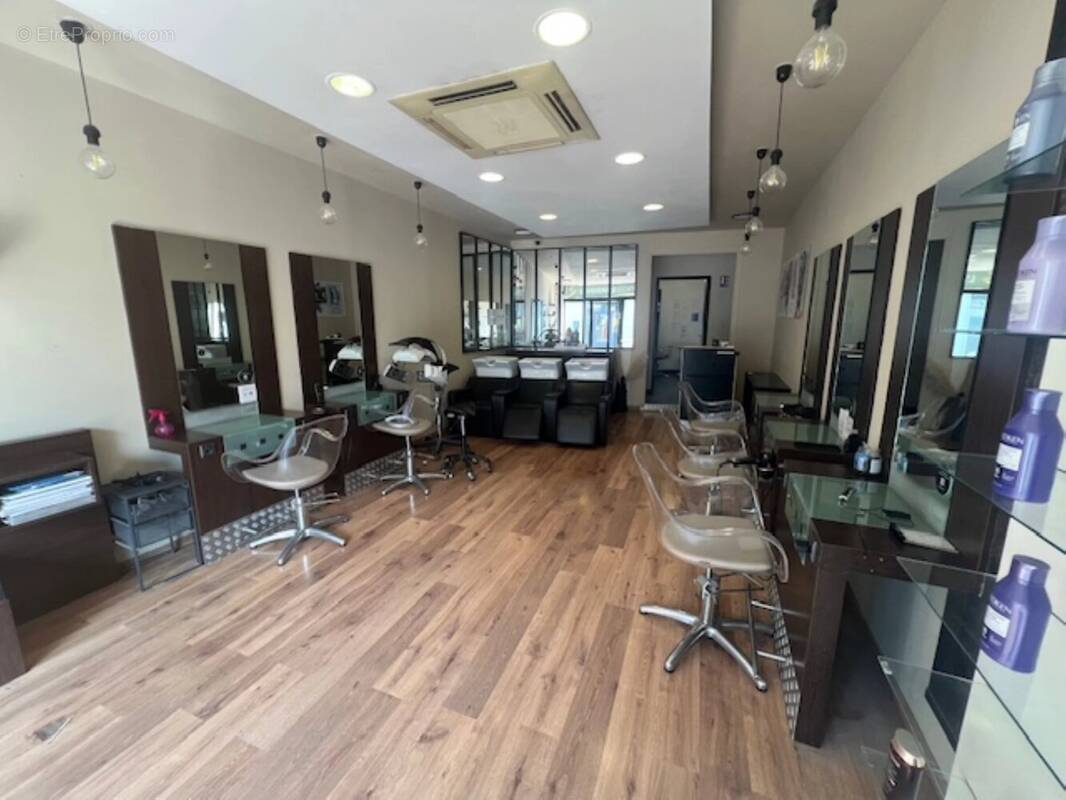 Commerce à L'ISLE-JOURDAIN