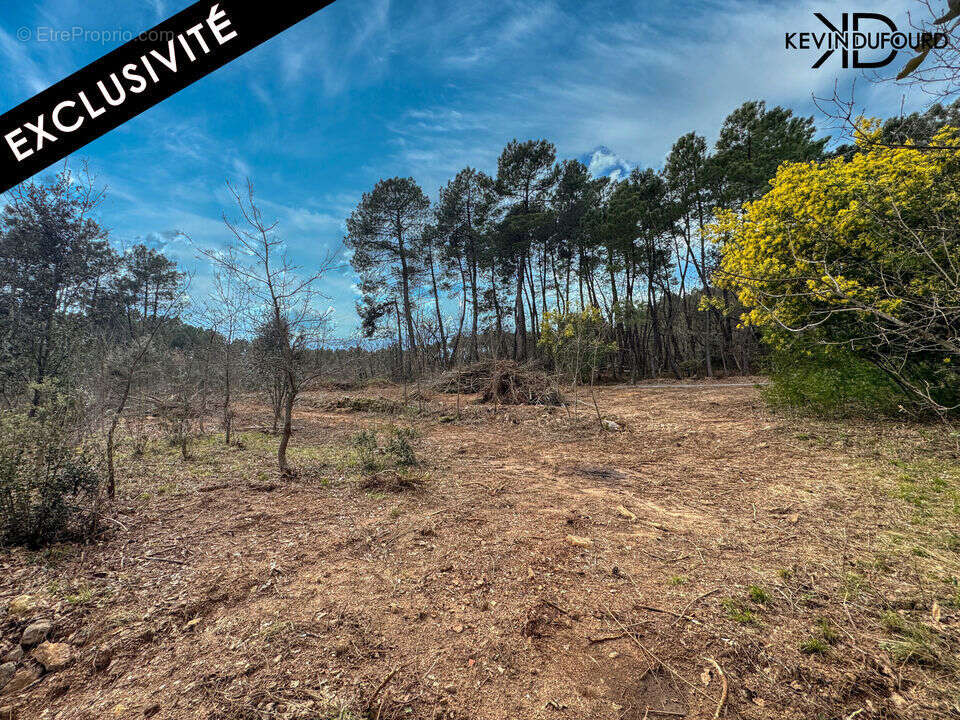 Terrain à LAURAC-EN-VIVARAIS