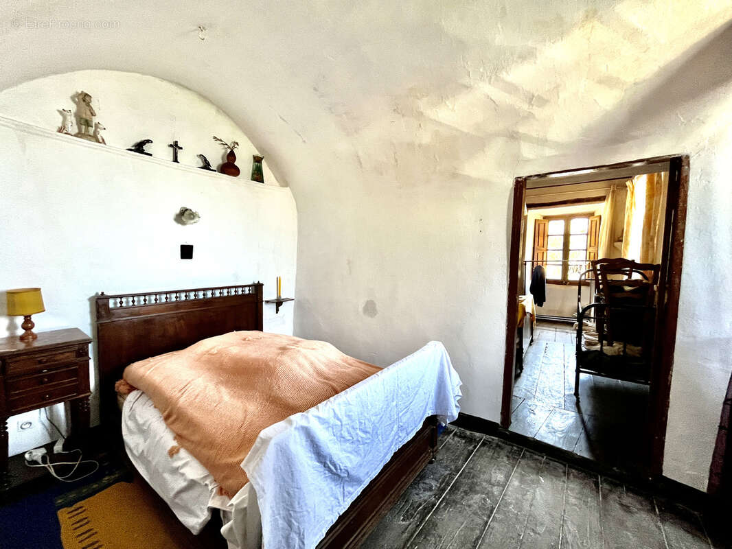 Appartement à VALLE-DI-ROSTINO