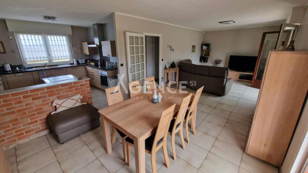 Maison à LEFOREST