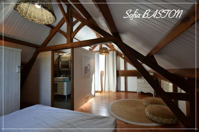 Maison à LES TROIS-ILETS