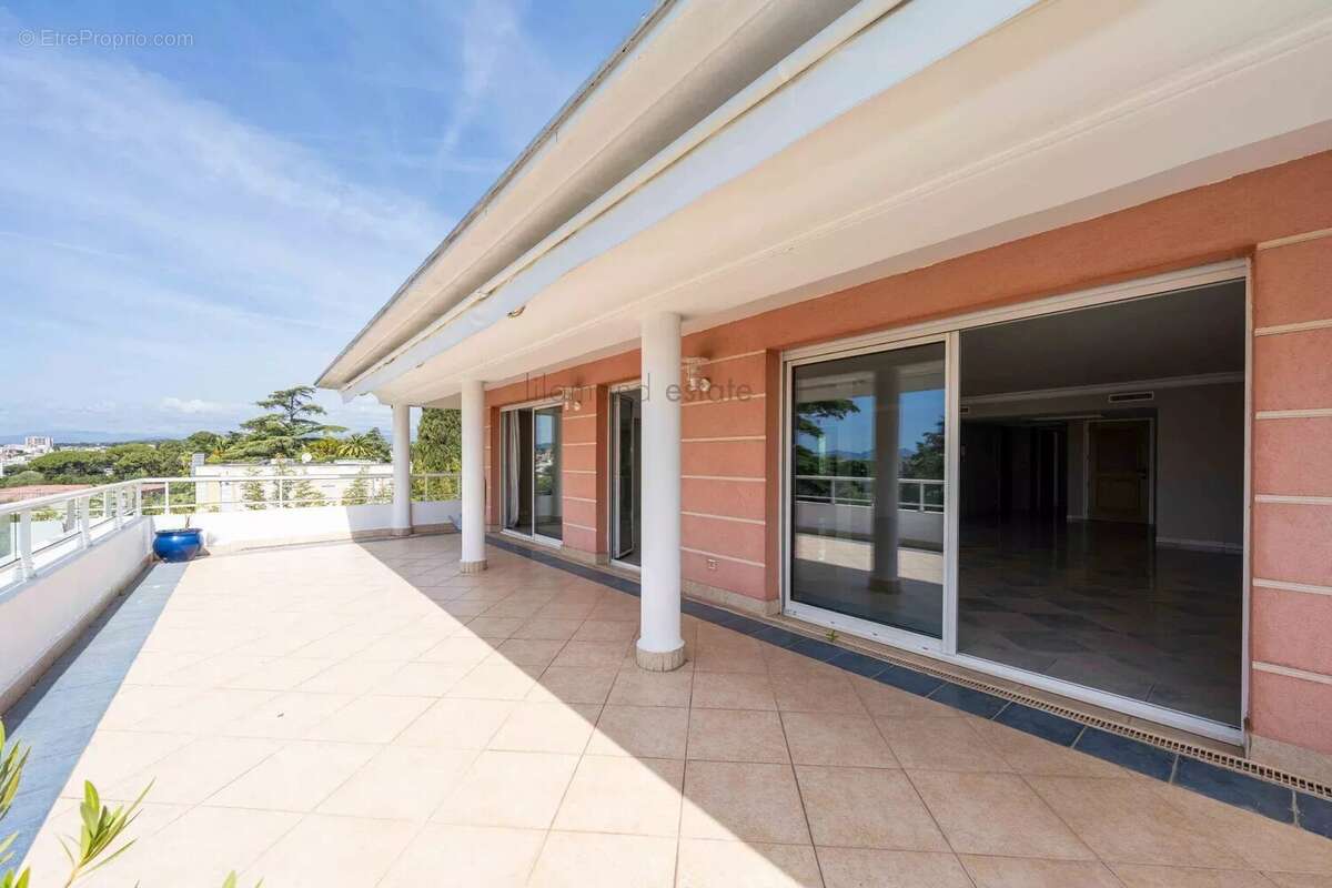 Co-exclusivité - cannes - montrose- vue mer - appartement 5 pieces - terrasse - double garage - photo 5