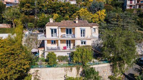 Maison à MANDELIEU-LA-NAPOULE
