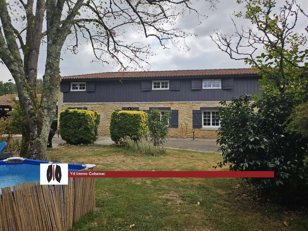 Maison en pierre 4 chambres 1 bureau – 200 m² – Terrain 1 300 m² - photo 15