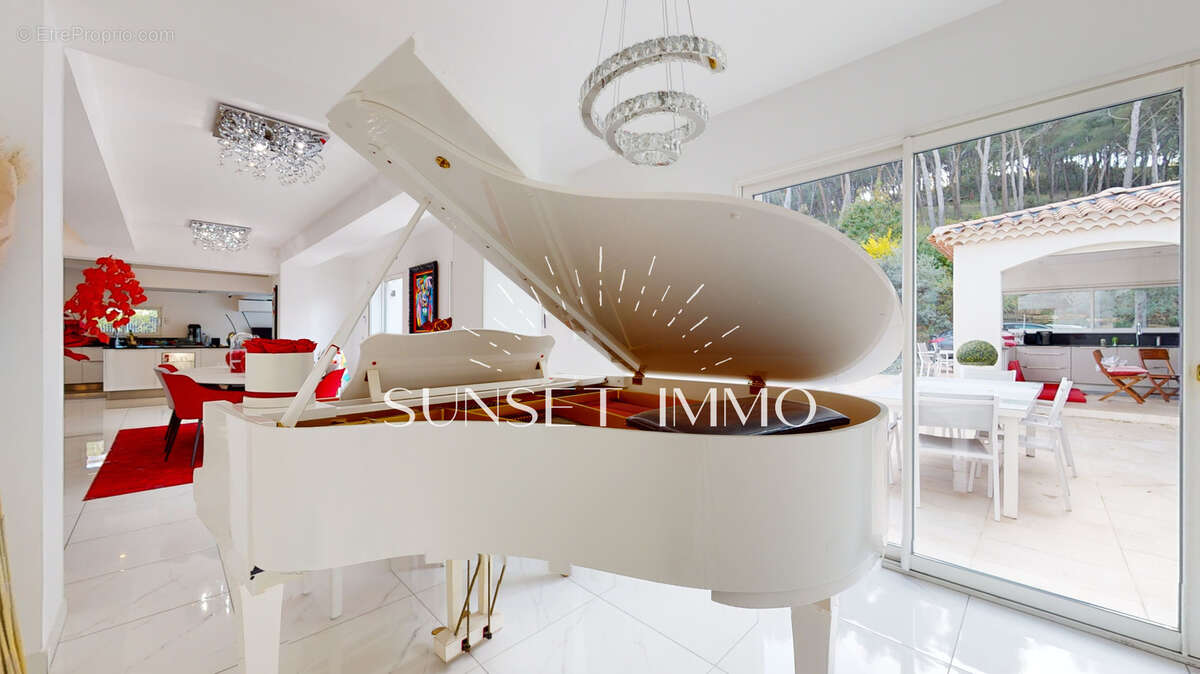 Maison à SEPTEMES-LES-VALLONS