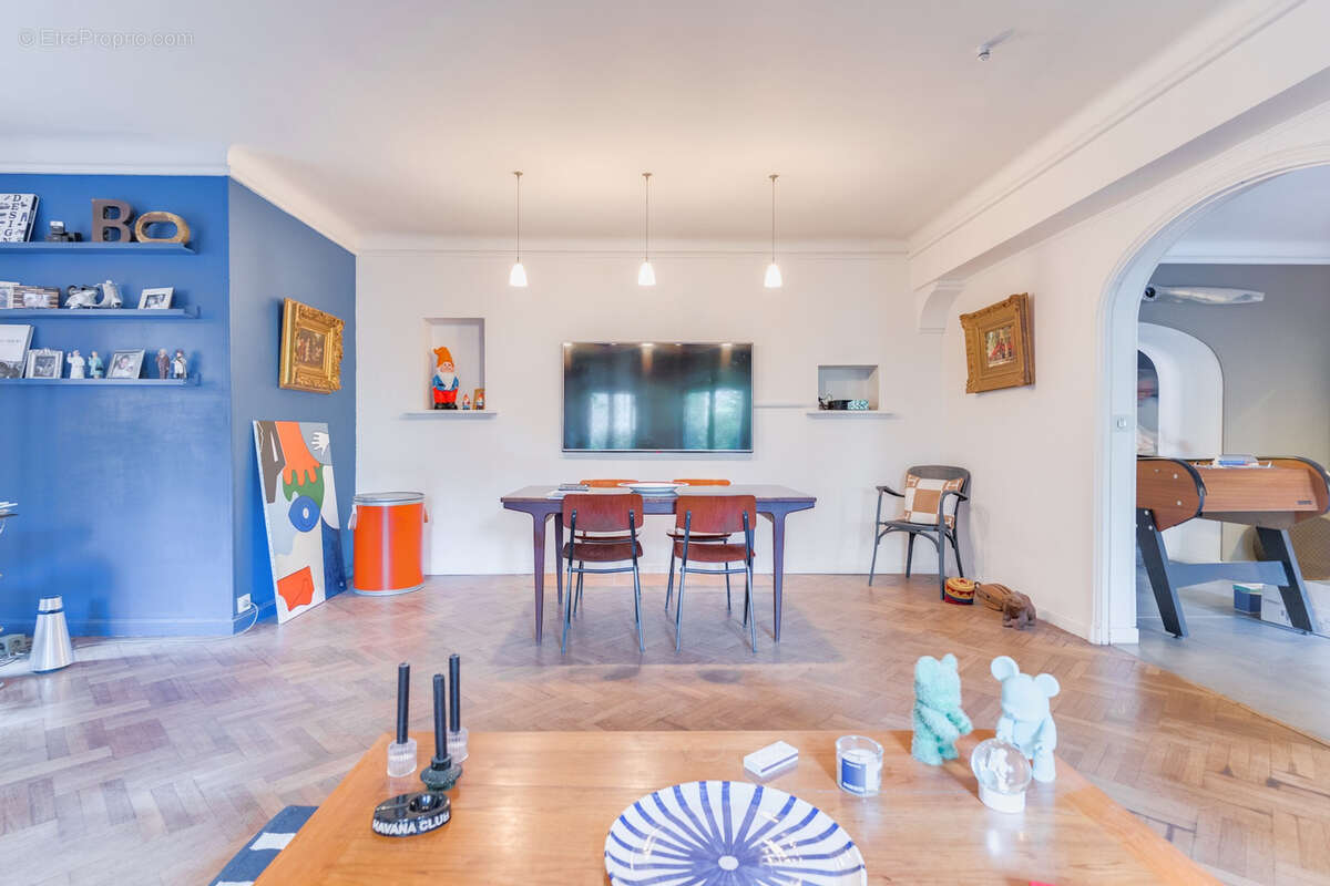 Appartement à MARSEILLE-8E
