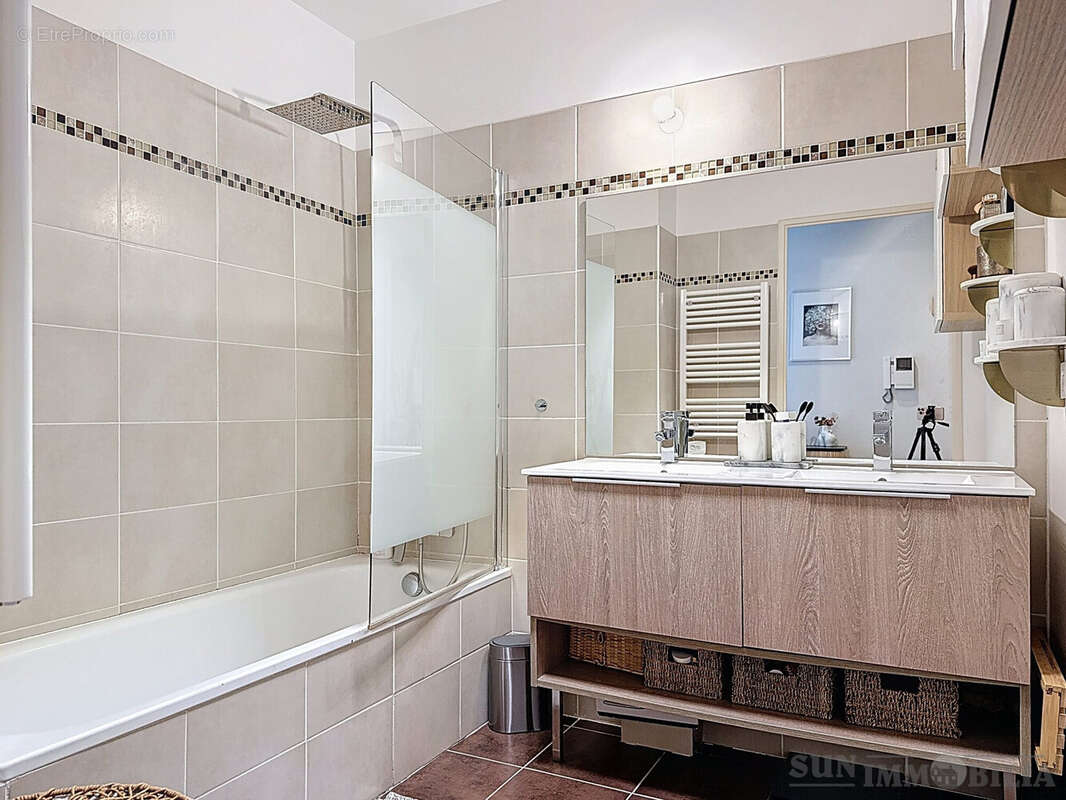 Appartement 67 m² à Nice  - photo 6