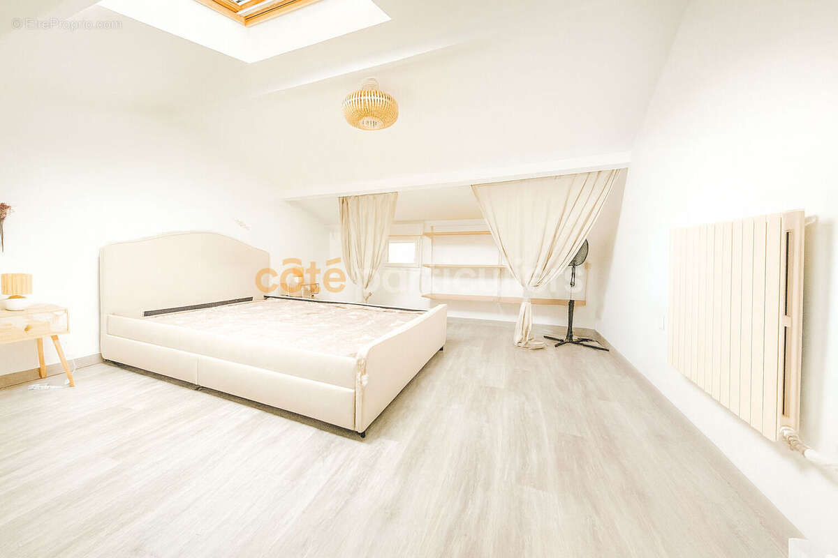 Maison à CHAILLE-LES-MARAIS