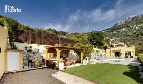 Maison à EZE