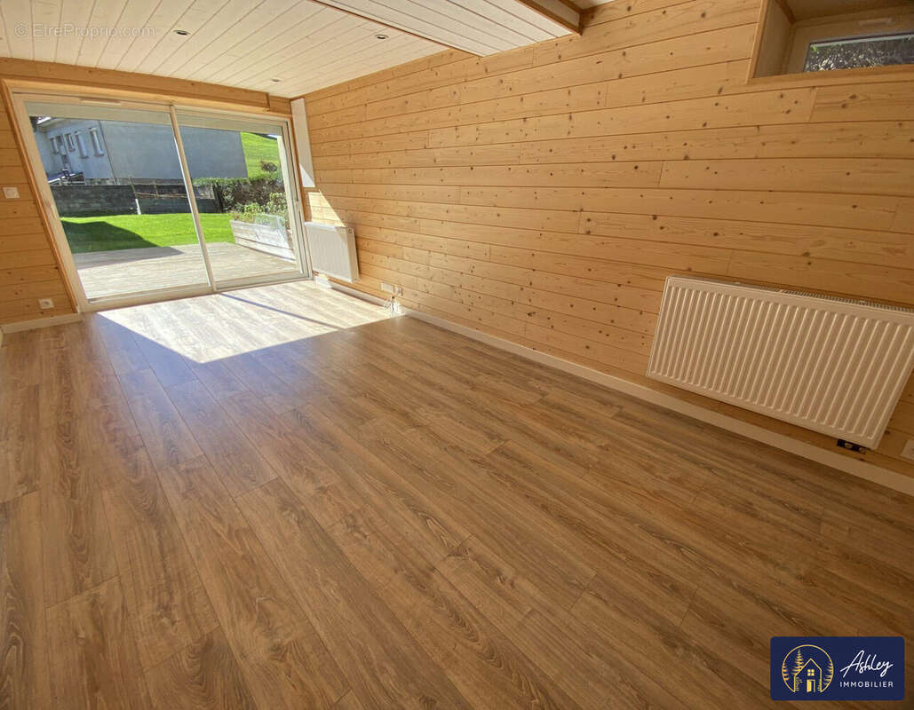 Maison 5 pièces BORT-LES-ORGUES - Maison à BORT-LES-ORGUES