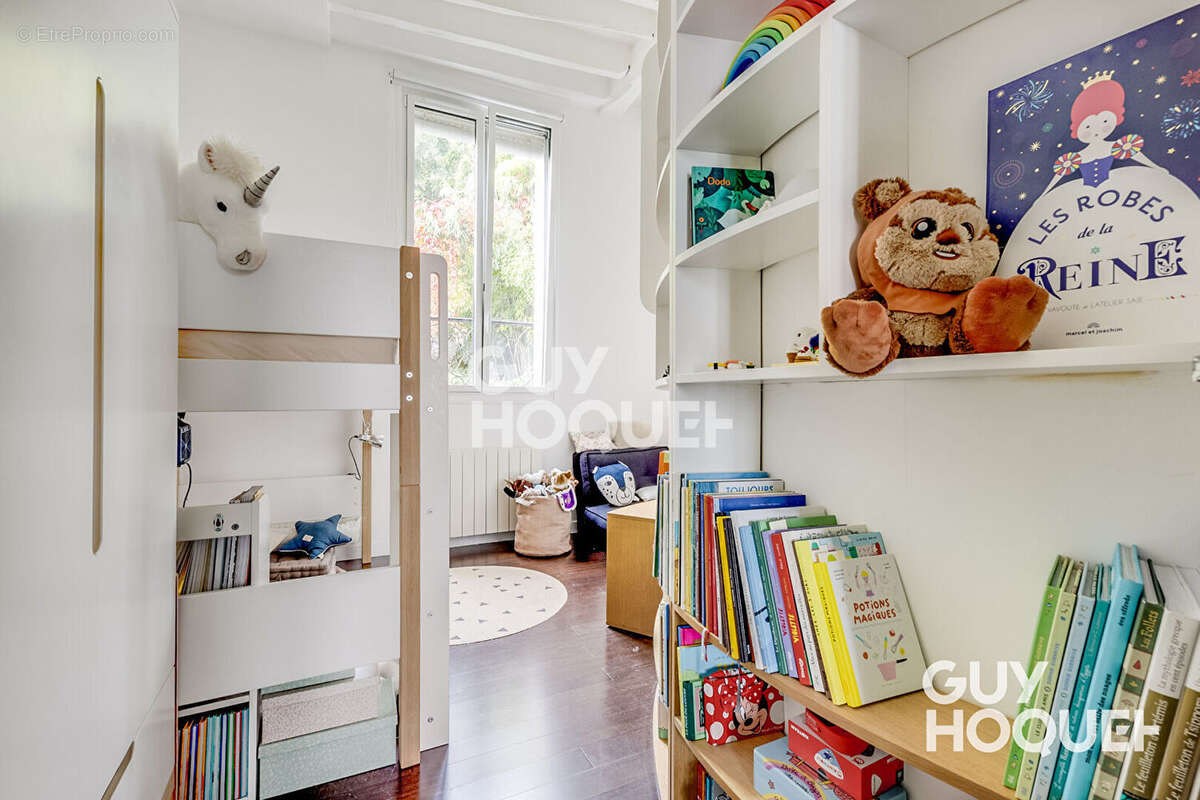 Appartement à PARIS-19E