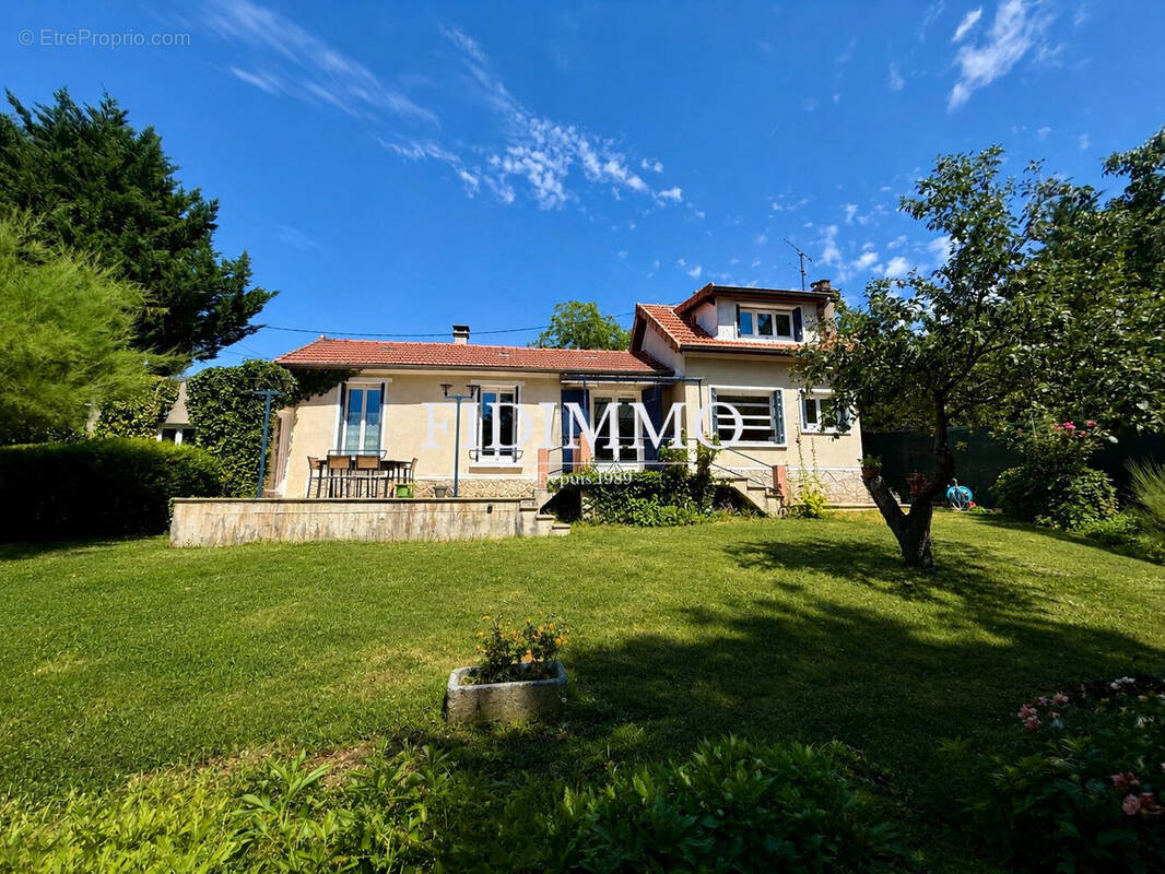 Maison à SUCY-EN-BRIE