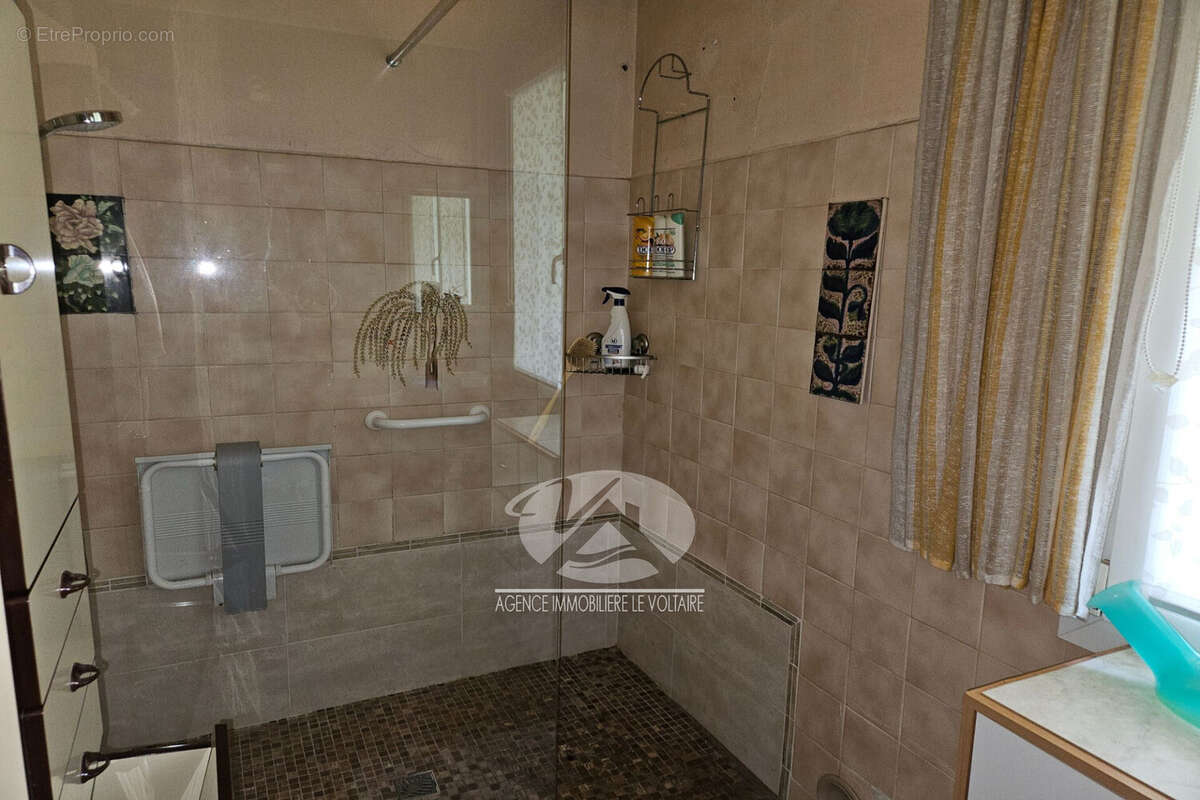 Maison 156 m² à Sauvian  - photo 6