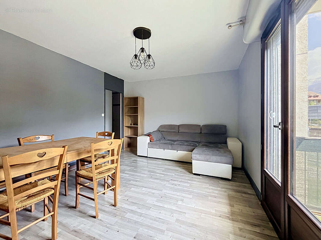 Appartement à BONNEVILLE