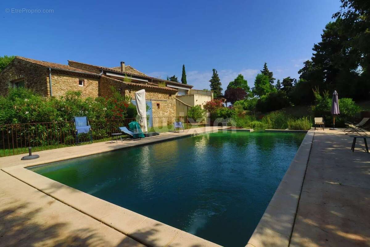 Maison à PONT-DE-BARRET