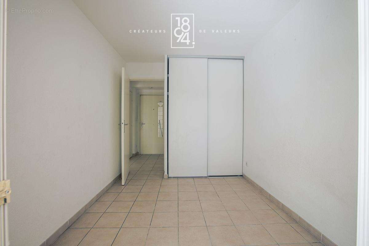 Appartement à MARSEILLE-8E