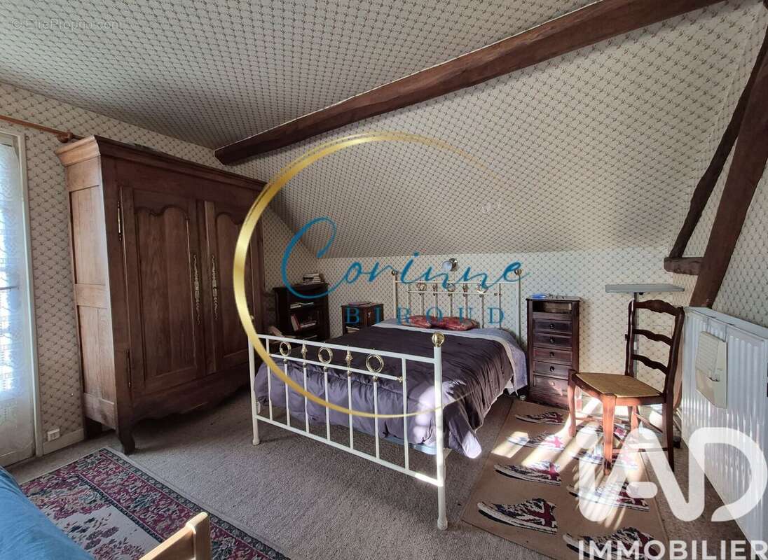 Photo 9 - Maison à VILLENEUVE-LES-SABLONS