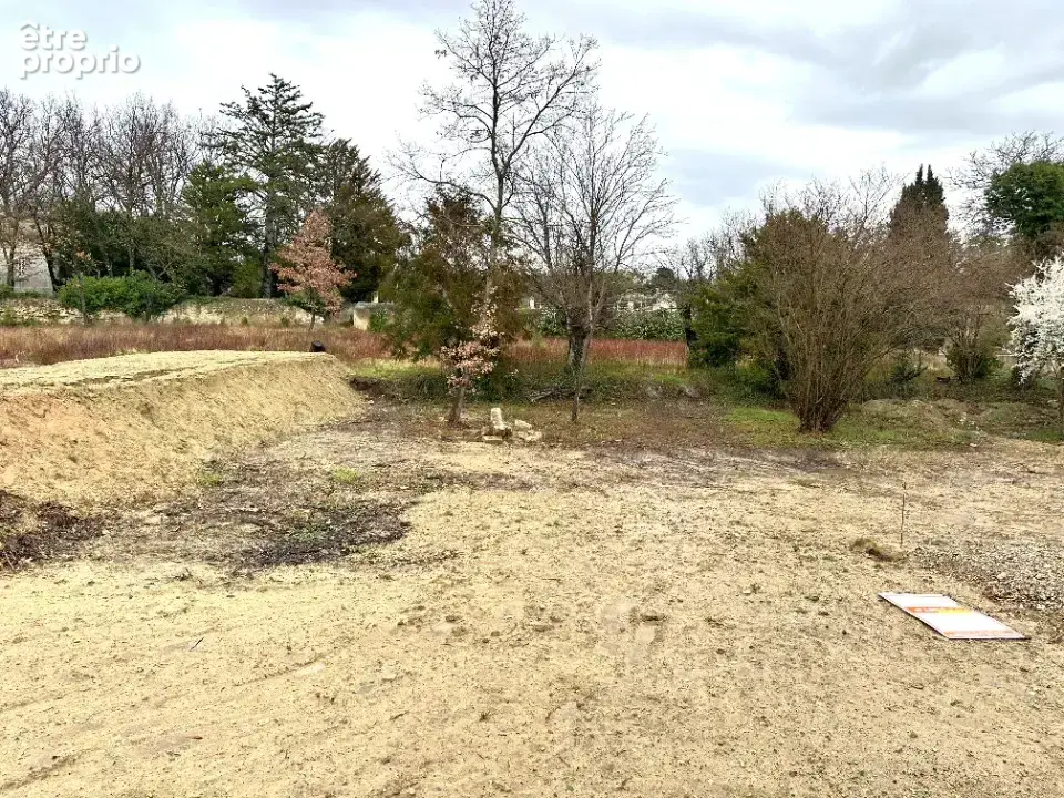 Terrain à ANSOUIS