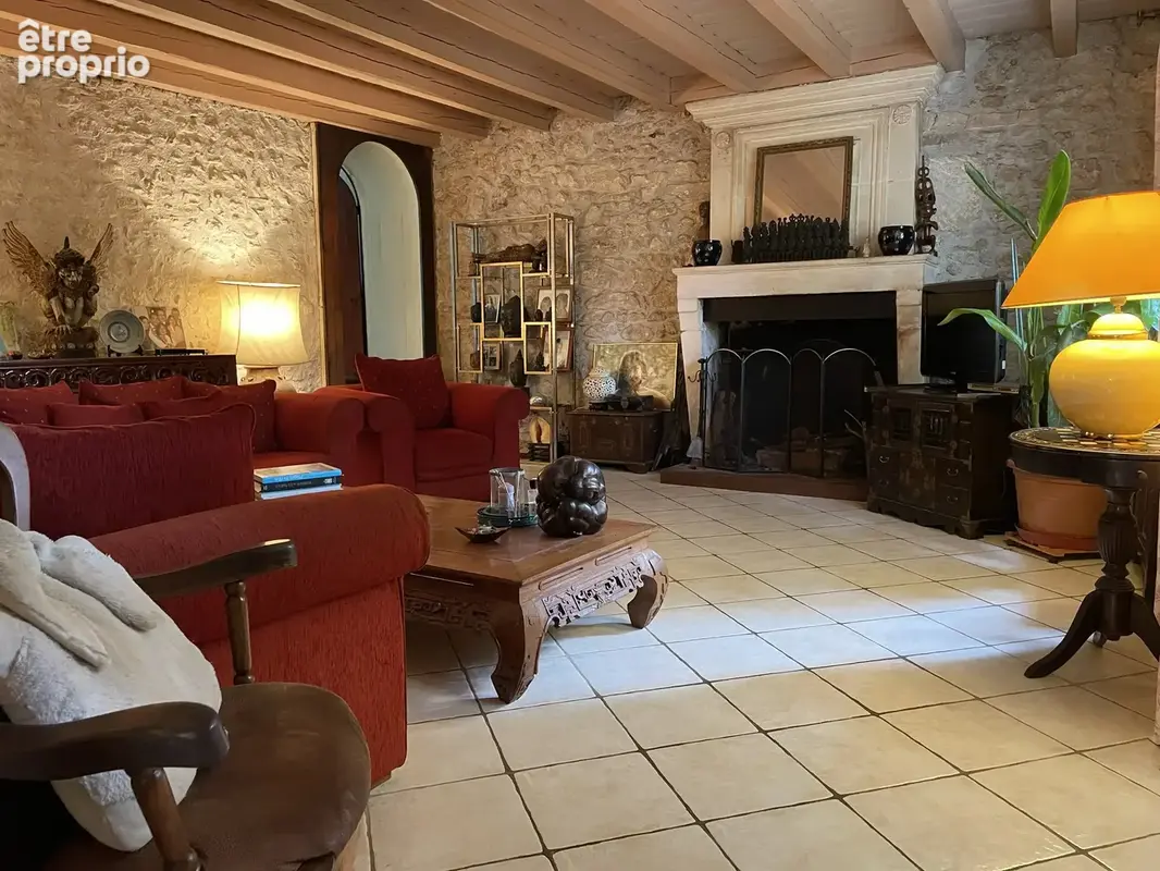 Charmante propriété avec maison d’amis, jolis jardins et vue sur les vignes - photo 3